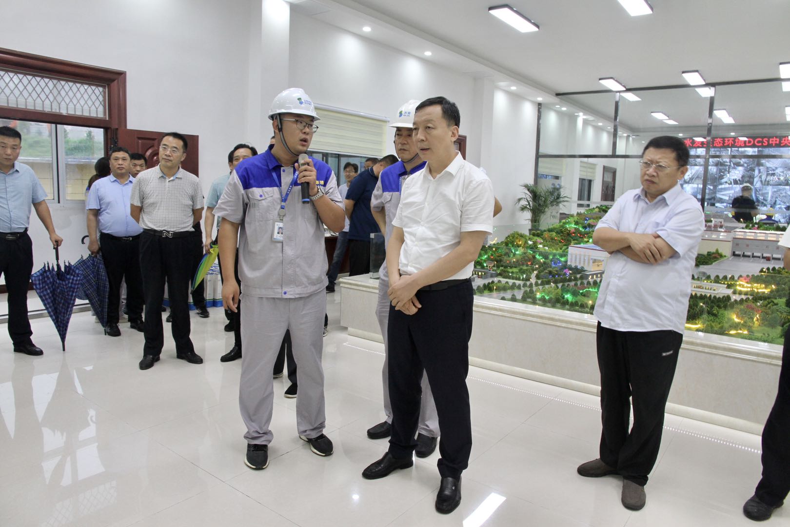 1596784255519960.jpg 33c32ad89eb0e43828419ec6f0c19b2.jpg